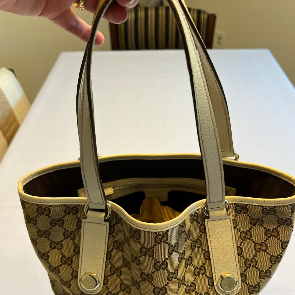 Gucci Eclipse Beige and Brown Tote Bag - Picture 9 of 12